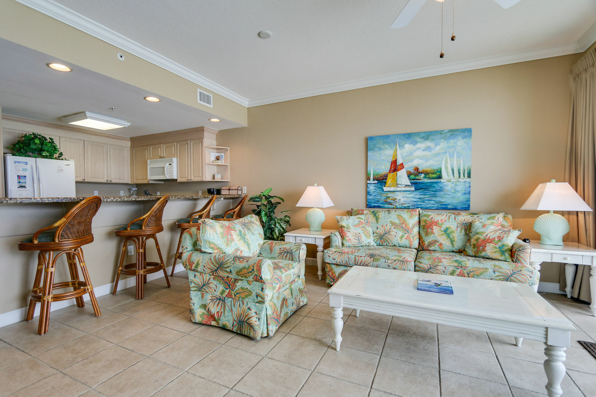 Boardwalk By Book That Apartment *